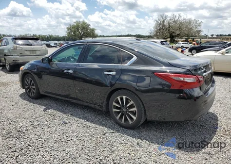 2018 Nissan Altima 2.5 z USA, uszkodzony, nr VIN 1N4AL3AP8JC123768